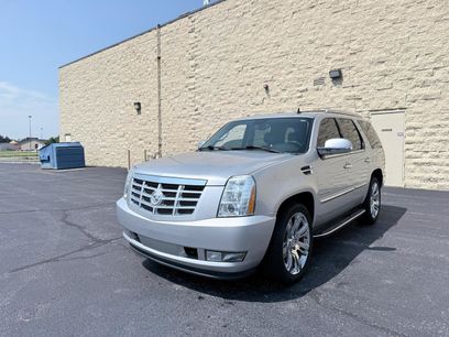 Used 2012 Cadillac Escalade Luxury