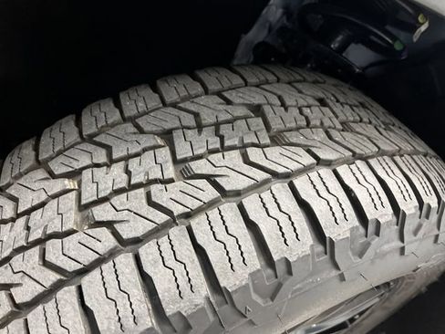 Used 2024 Hyundai Santa Fe Limited image 42