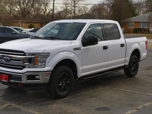 Used 2018 Ford F150 XLT w/ Trailer Tow Package image 3