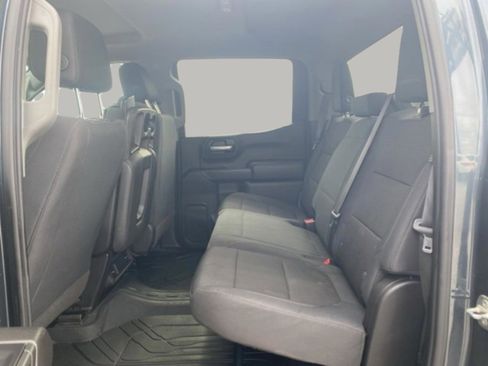 Used 2019 Chevrolet Silverado 1500 Custom Trail Boss w/ Custom Convenience Package image 21