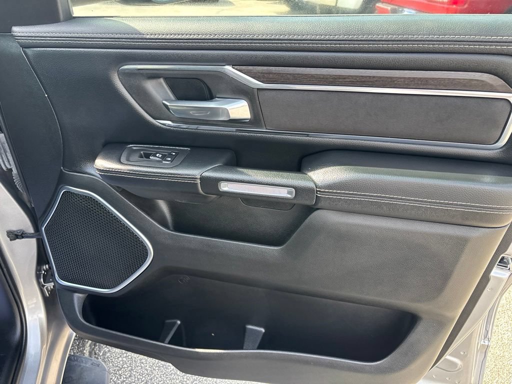 Used 2025 RAM 1500 Laramie AWD/4WD image 48