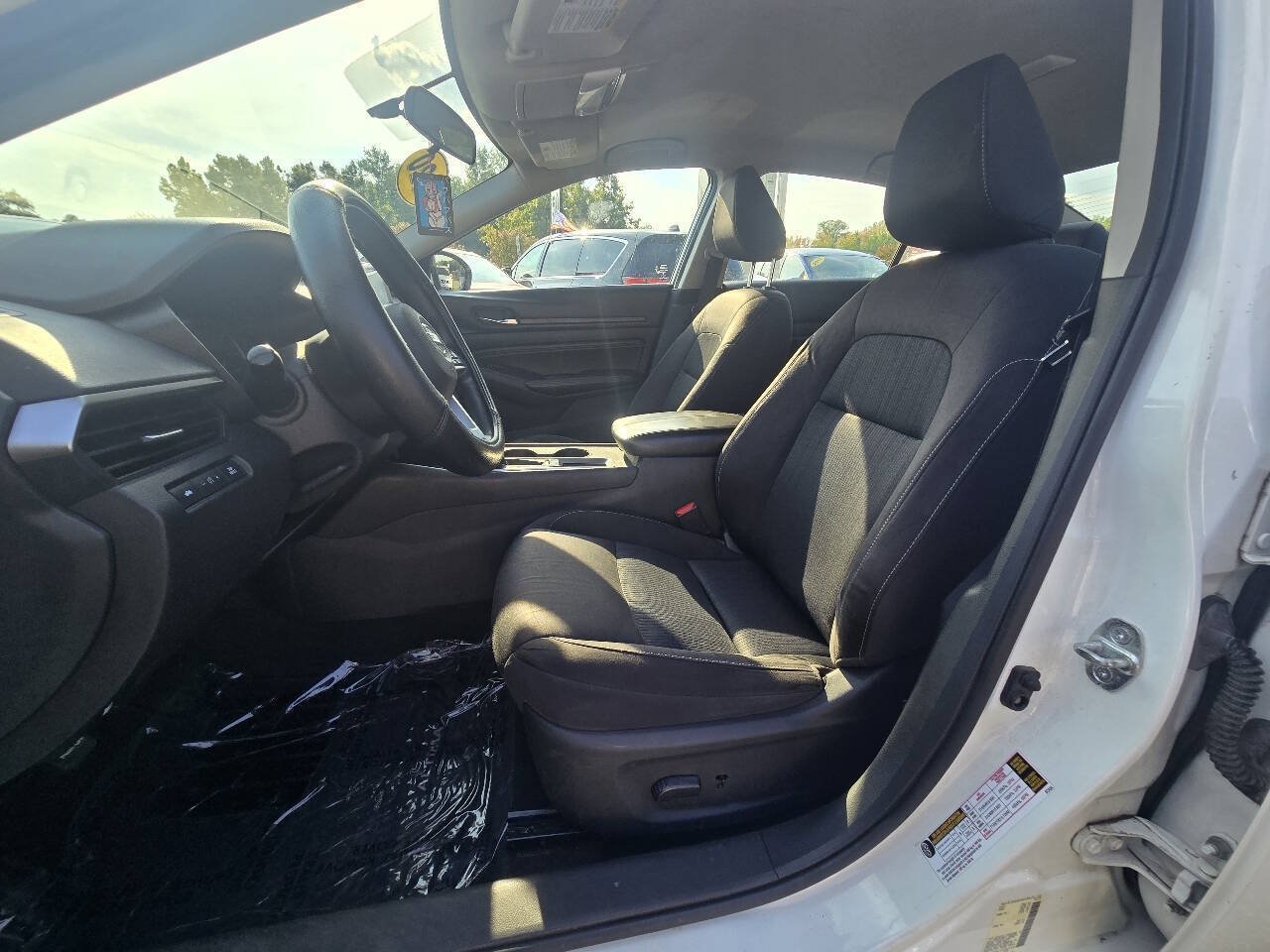 Used 2020 Nissan Altima 2.5 S FWD image 16