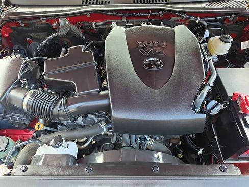 Used 2021 Toyota Tacoma SR5 image 14