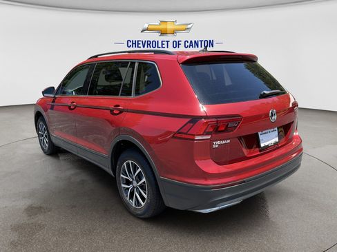 Used 2019 Volkswagen Tiguan SE FWD image 7