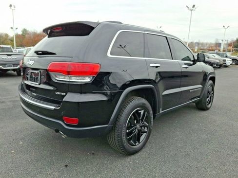Certified 2019 Jeep Grand Cherokee Limited w/ Luxury Group II image 8