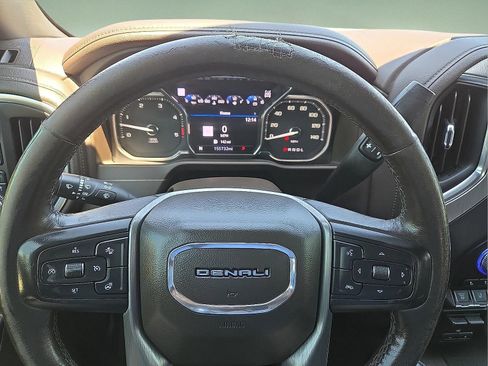 Used 2022 GMC Sierra 2500 Denali AWD/4WD image 24