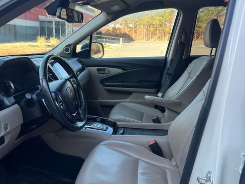 Used 2017 Honda Pilot Elite image 14