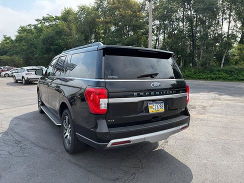 Used 2022 Ford Expedition Max XLT AWD/4WD image 5