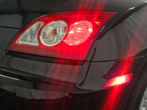 Used 2006 Chrysler Crossfire Limited RWD image 56