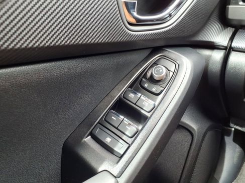 Used 2025 Subaru Crosstrek 2.5i Limited w/ Popular Package #3A image 28