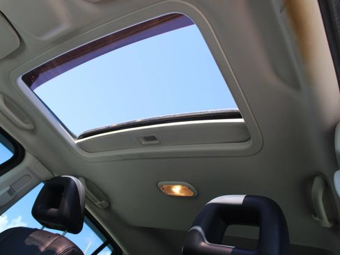 Used 2008 Dodge Caliber R/T w/ Leather Interior Group FWD image 13