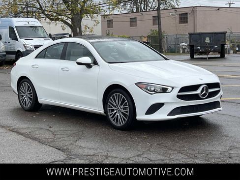 Used 2021 Mercedes-Benz CLA 250 4MATIC image 8
