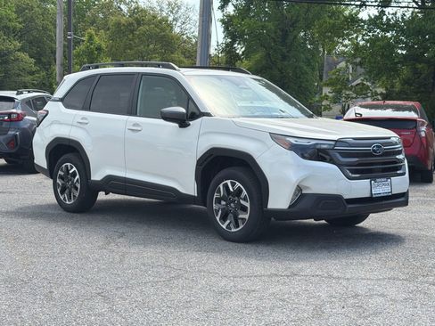 New 2026 Subaru Forester Premium AWD/4WD image 1