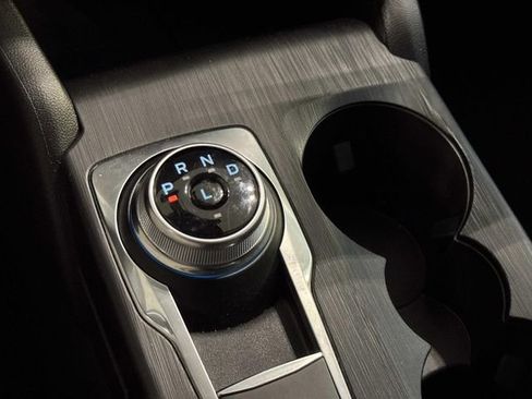 Used 2025 Ford Escape SE image 24