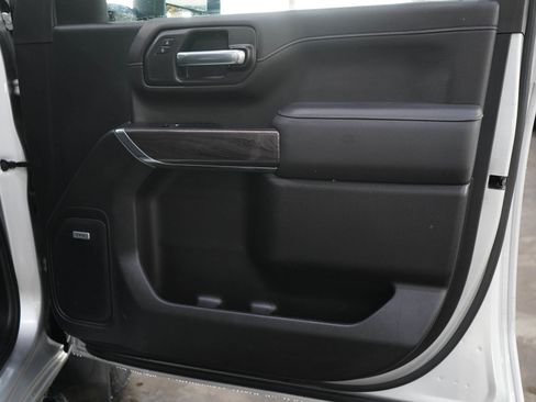 Used 2022 Chevrolet Silverado 3500 LTZ w/ LTZ Premium Package AWD/4WD image 9