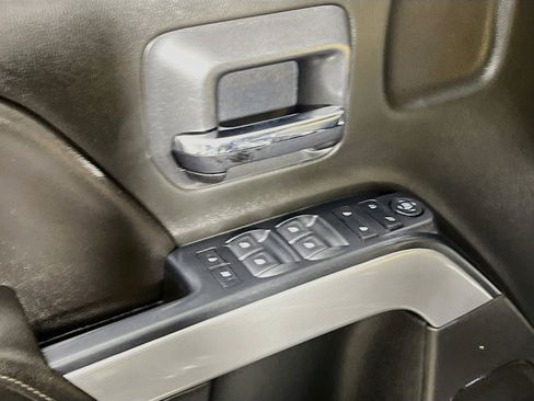 Used 2019 Chevrolet Silverado 1500 LT w/ All Star Edition AWD/4WD image 16