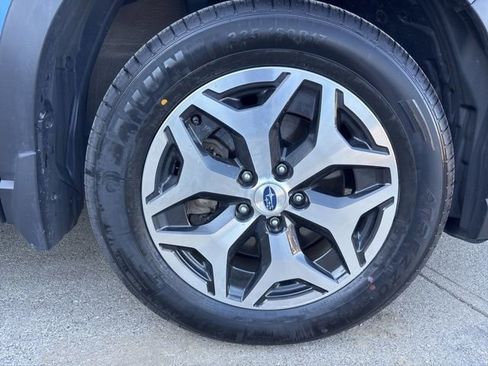Used 2024 Subaru Forester Premium image 10