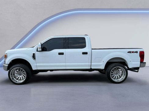 Used 2022 Ford F250 XLT AWD/4WD image 6