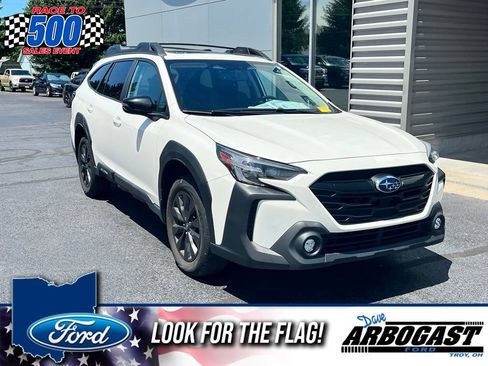 Used 2023 Subaru Outback Onyx Edition AWD/4WD image 1