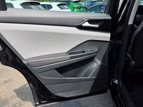 Used 2024 Volkswagen Taos S image 42