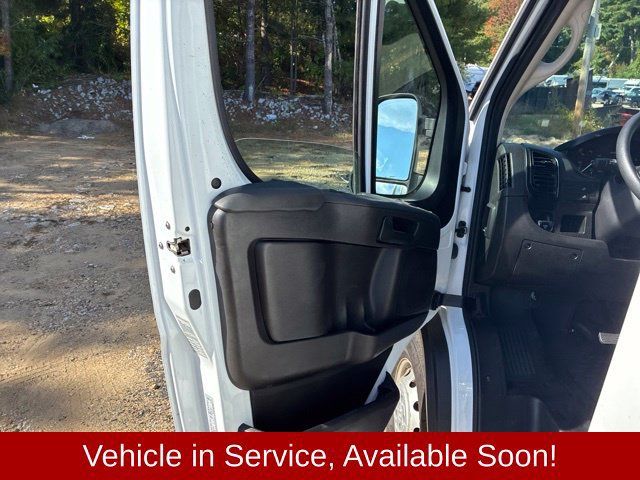 Used 2023 RAM ProMaster 2500 FWD image 9