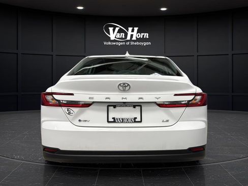 Used 2025 Toyota Camry LE FWD image 4