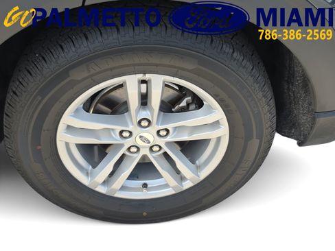 Used 2023 Ford Explorer XLT w/ Equipment Group 202A RWD image 7