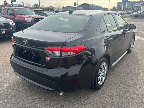 Used 2020 Toyota Corolla LE image 7