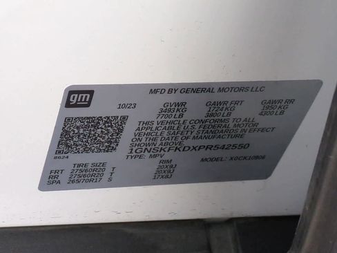 Used 2023 Chevrolet Suburban Premier image 36