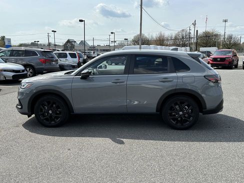 Used 2025 Honda HR-V Sport image 5