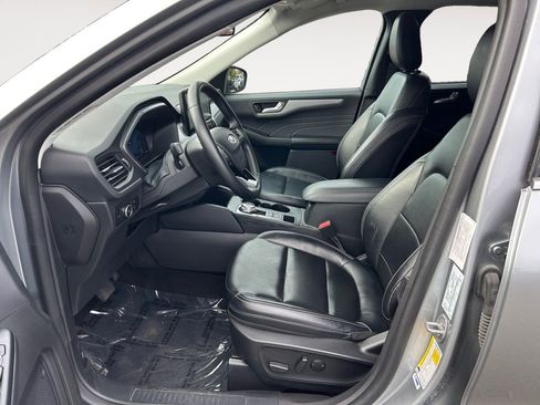 Used 2023 Ford Escape Platinum image 15