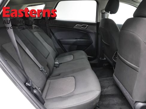 Used 2024 Kia Sportage LX FWD image 22