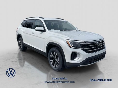 New 2026 Volkswagen Atlas SE FWD image 1