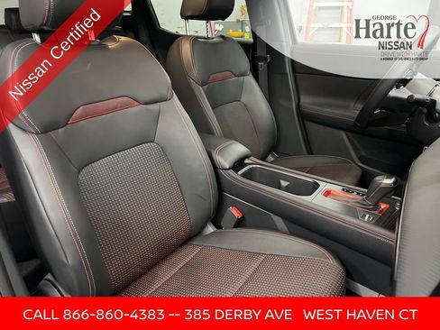 Certified 2025 Nissan Kicks SR image 38