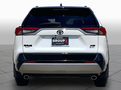 Certified 2025 Toyota RAV4 XSE w/ Advanced Technology Package AWD/4WD image 5