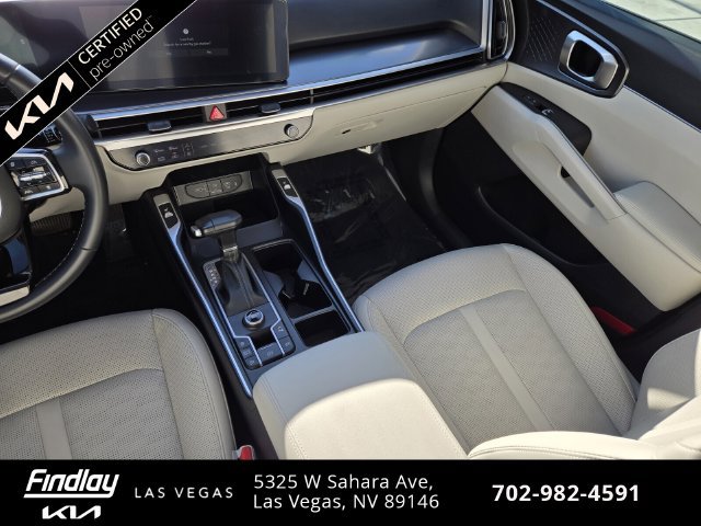 Certified 2024 Kia Sorento EX w/ Panoramic Sunroof Package FWD image 16