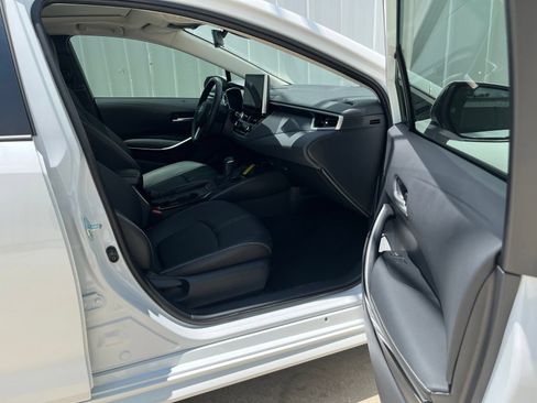 Used 2026 Toyota Corolla XLE FWD image 16