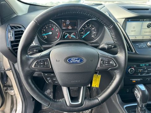 Used 2018 Ford Escape SEL image 15