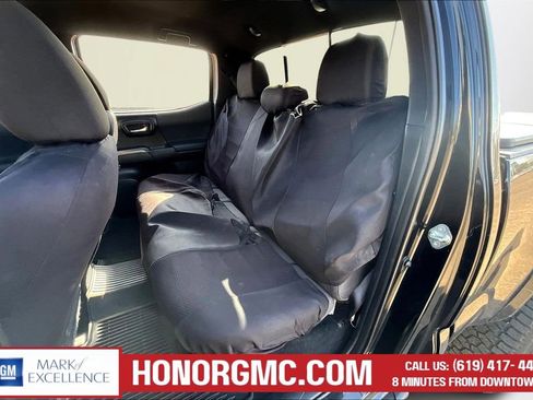 Used 2019 Toyota Tacoma TRD Sport image 22