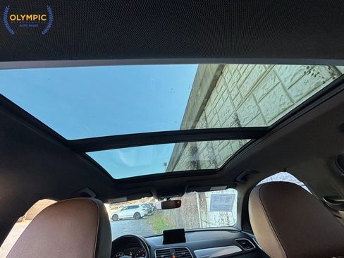 Used 2017 Audi Q3 2.0T Premium Plus w/ Premium Plus Package image 37