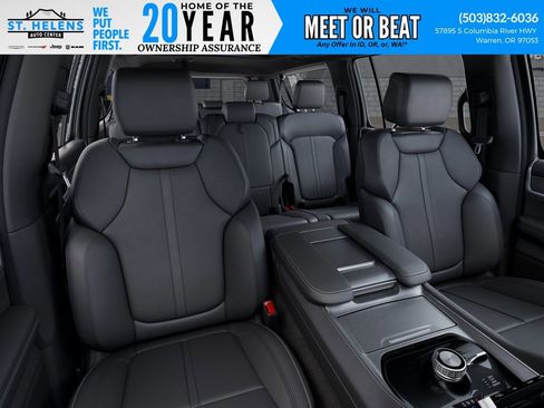 New 2026 Jeep Grand Wagoneer L 4WD w/ Premium Group I image 19
