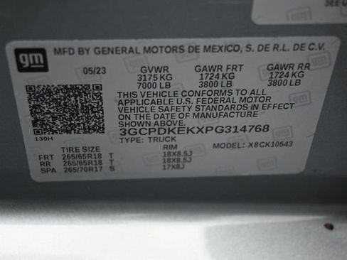 Used 2023 Chevrolet Silverado 1500 LT AWD/4WD image 18
