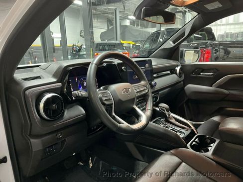 Used 2023 Chevrolet Colorado Z71 w/ Z71 Convenience Package 2 image 15