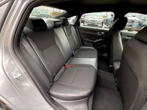 Used 2022 Honda Civic Sport image 18