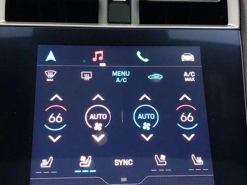 Certified 2025 Porsche Taycan RWD image 23