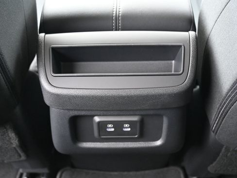 New 2026 Nissan Pathfinder SV image 16