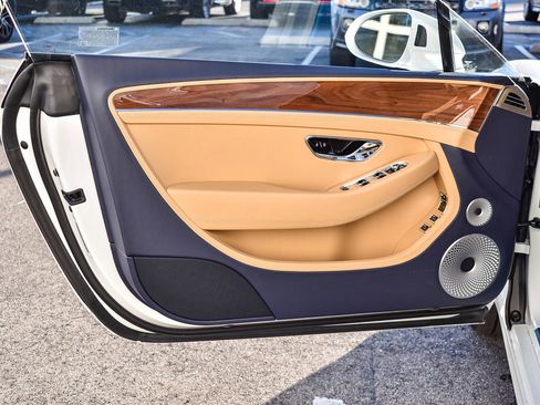 New 2026 Bentley Continental GTC AWD/4WD image 28