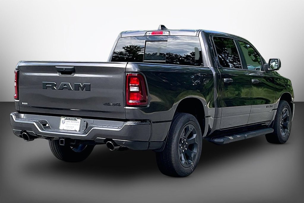 New 2026 RAM 1500 Express AWD/4WD image 8