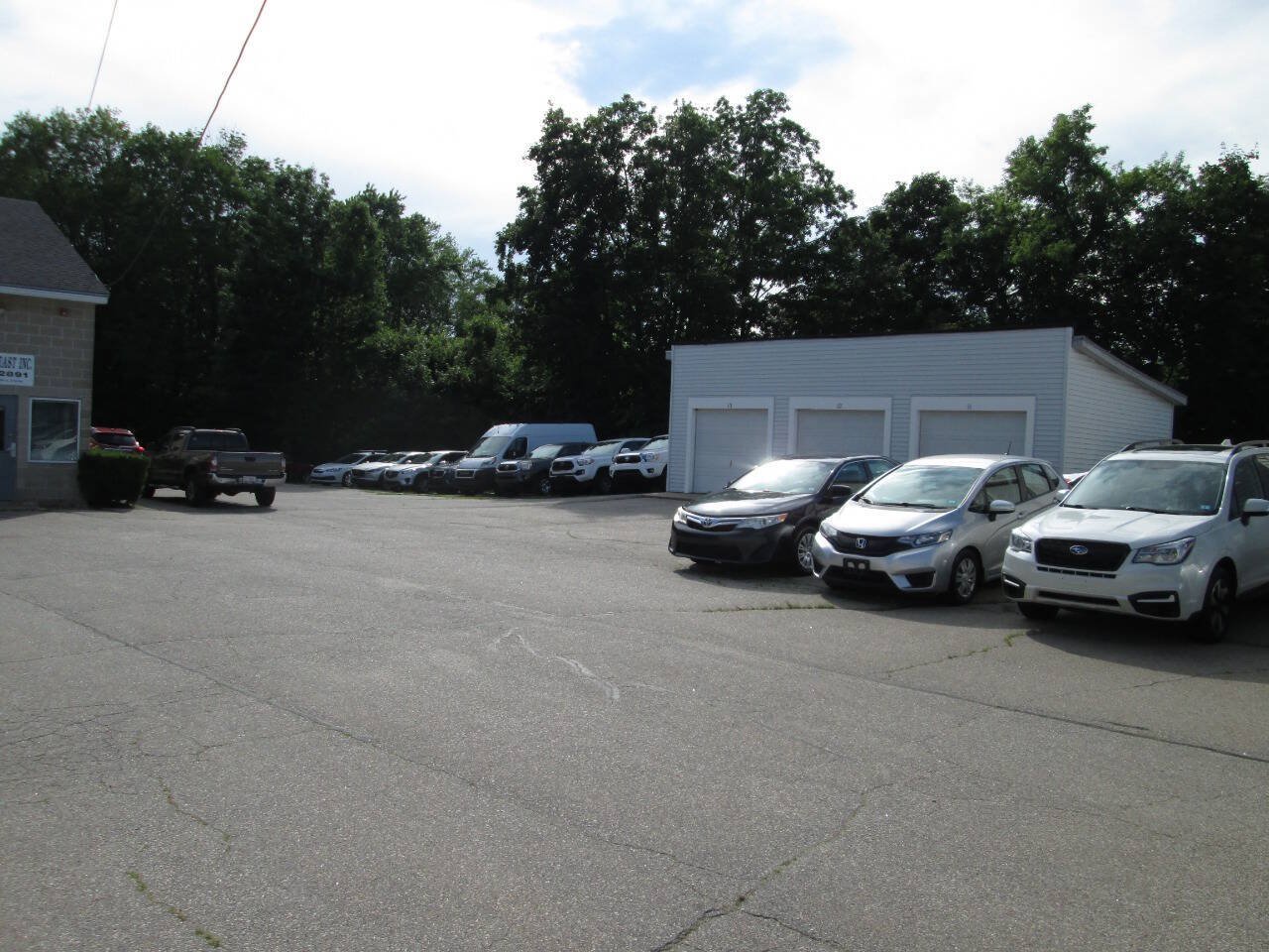 Used 2015 Subaru Forester 2.5i Premium AWD/4WD image 25
