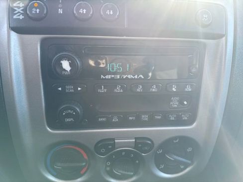 Used 2010 GMC Canyon SLT image 23